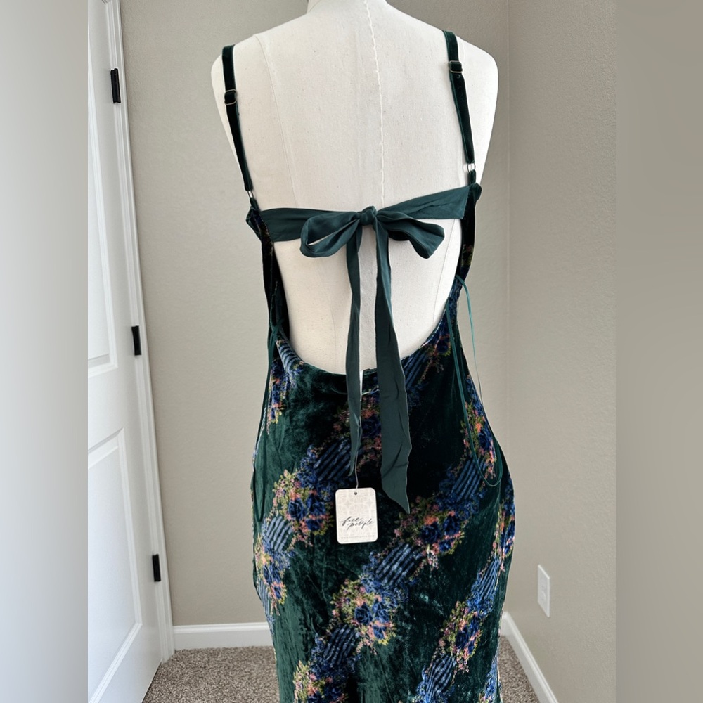 Free People Velvet dress size small - Picture 6 of 11